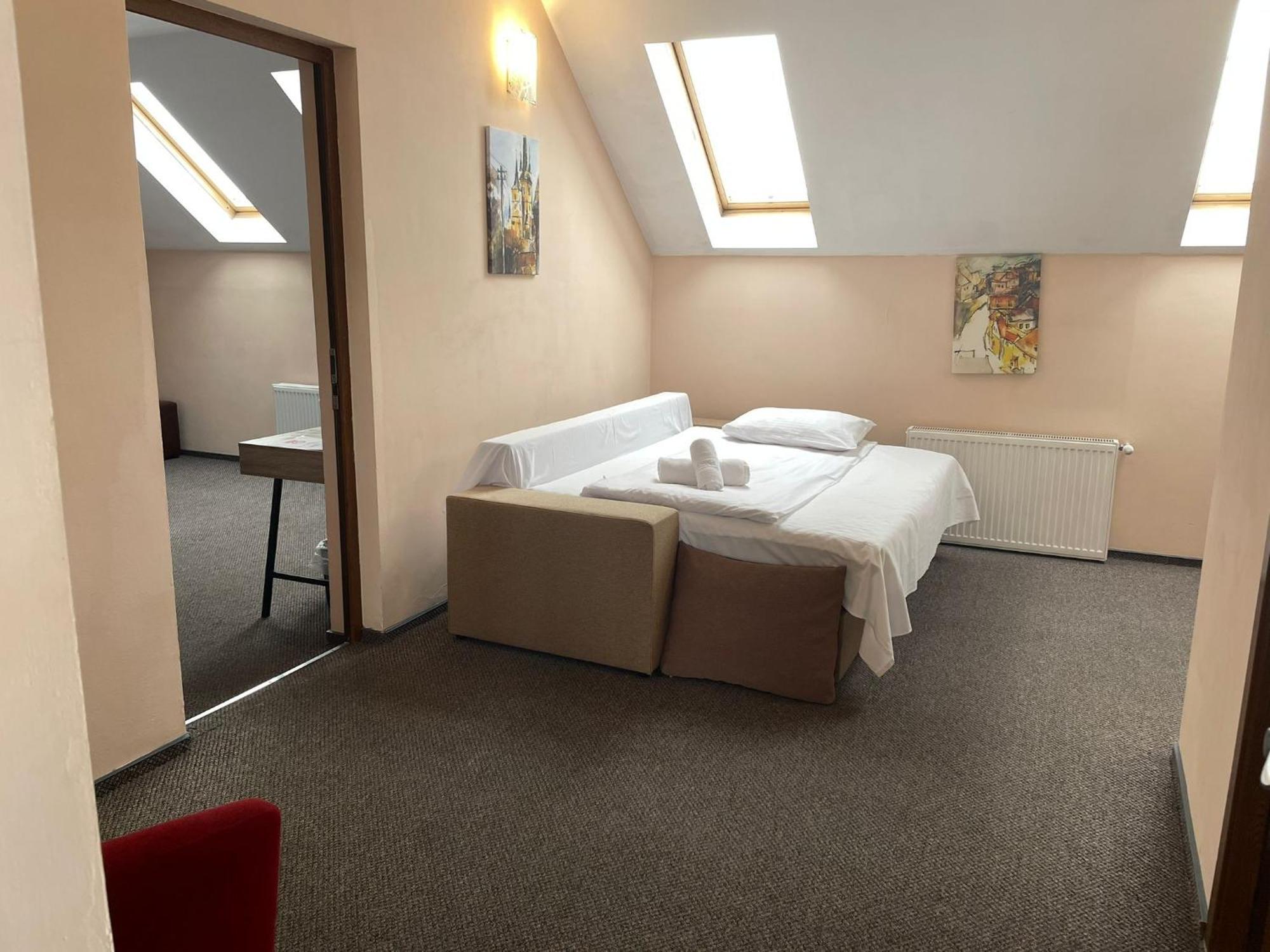 Long Street Hotel Braşov Værelse billede