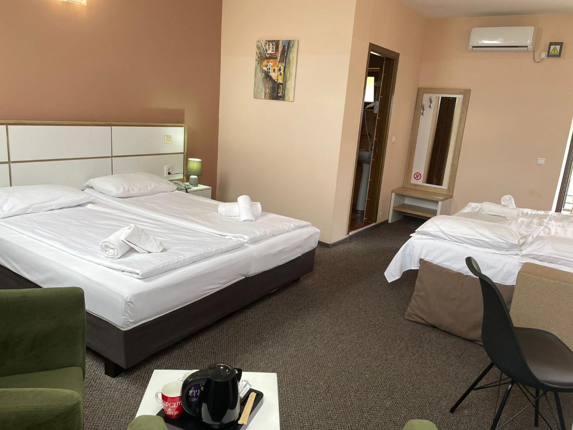 Long Street Hotel Braşov Eksteriør billede